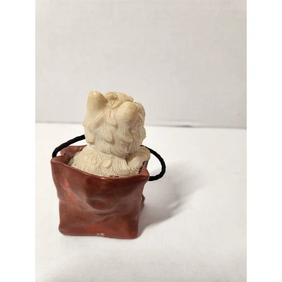 3 Resin Dogs Figures Puppies In A Bag Lab,‎ Husky, Westie Collection - Picture 5 of 15